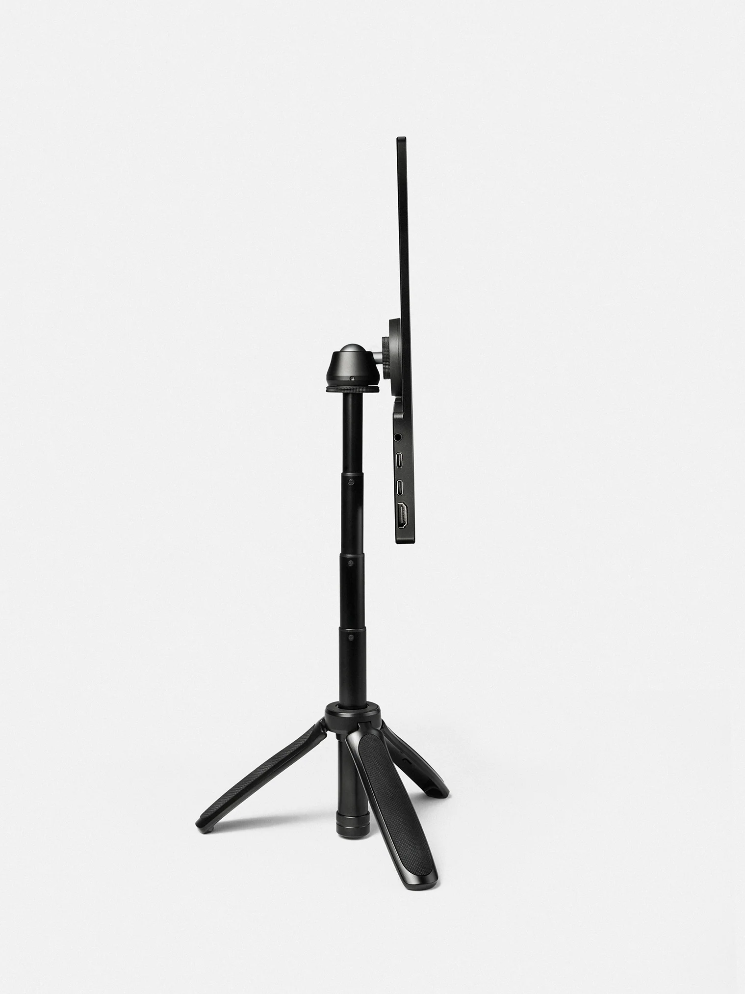 16” Portable Monitor + Stand - Image 11